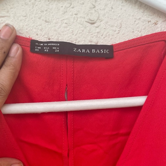 Zara red jumpsuit for summer - Picture 3 of 8